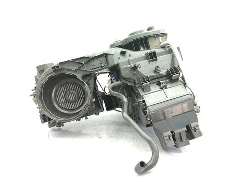 Heater matrix box VW TOURAN (5T1) 1.6 TDI | BP23757126M61 - Image 11