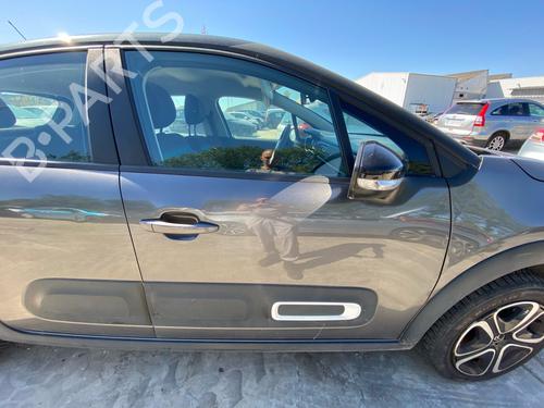 right-front-door-citroen-c3-iii-sx-2016-37744141 main image