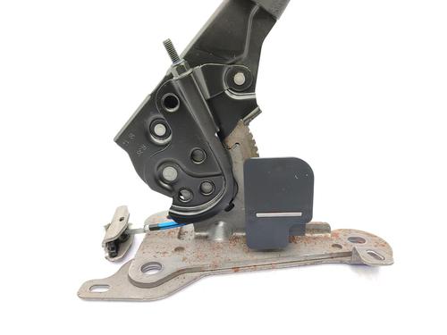 Hand brake PEUGEOT 208 I (CA_, CC_) 1.6 VTi | BP23749711I18