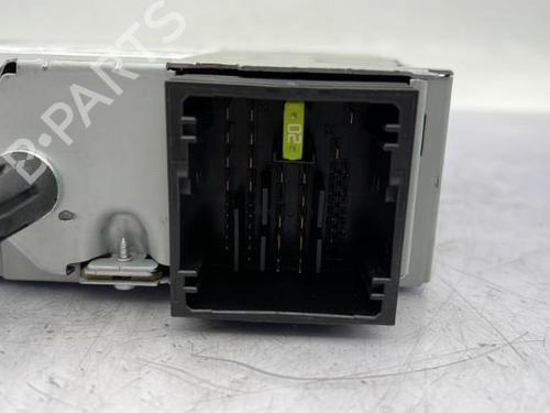 Used Radio Radio CITROËN C3 III (SX) 1.5 BlueHDi 100 (SXYHYP, SXYHTU) (102 hp) 23752351 23752351