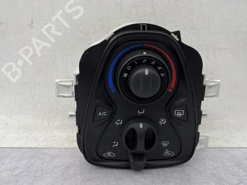 Used Climate control PEUGEOT 108 1.2 (82 hp) 30731005