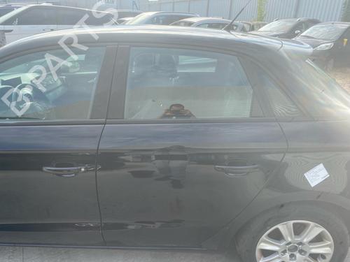 Used Left rear door Left rear door 37284502 37284502