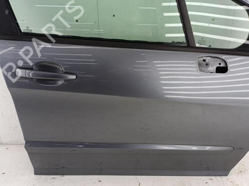 Right front door PEUGEOT 308 I (4A_, 4C_) 2.0 HDi | BP23707641C3 