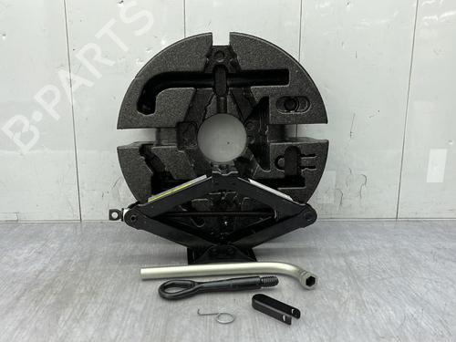 Jack Kit SEAT ARONA (KJ7, KJP) 1.0 TSI | BP26326693C119 