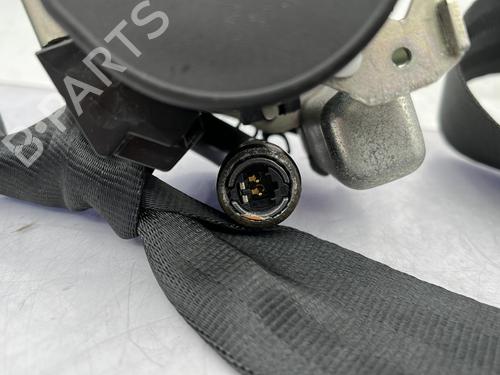 front-right-seatbelt-renault-megane-iii-hatchback-bz01_-b3_-2008-24524457 main image