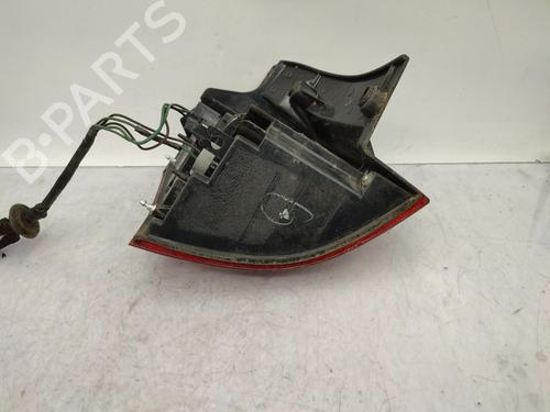 right-taillight-citroen-c-crosser-vu_-vv_-2007-2008-2009-2010-2011-2012-27356901 main image
