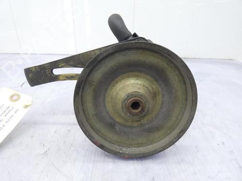 Used Steering pump Steering pump RENAULT 19 II (B/C53_) 1.9 dT (B/C53T) (90 hp) 23672069 23672069