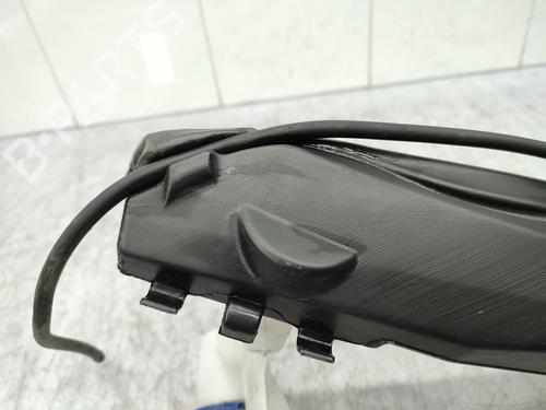 Used Windscreen washer tank PEUGEOT 308 II (LB_, LP_, LW_, LH_, L3_) 1.6 BlueHDi 120 (120 hp) 23713285