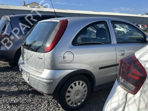 Dashboard OPEL CORSA C (X01) 1.3 CDTI (F08, F68) | BP38228307C46 - Image 9