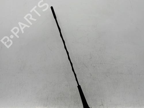 Antenne/Base RENAULT MEGANE IV Hatchback (B9A/M/N_) 1.5 dCi 110 (B9A3) | BP25726441C140 