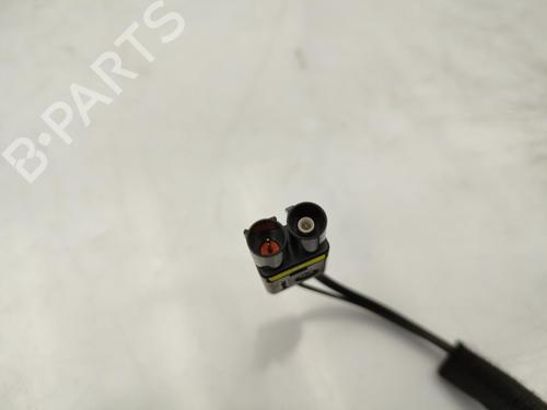 antennabase-ford-c-max-ii-dxacb7-dxaceu-2010-2011-2012-2013-2014-2015-2016-2017-2018-2019-23729255 main image