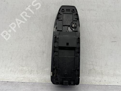 Left front window switch RENAULT CLIO V (B7_) 1.0 TCe 90 (B7MT) | BP30112786I27