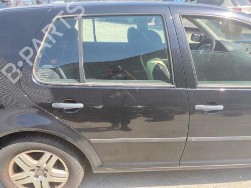 Used Right rear door Right rear door 37475411 37475411