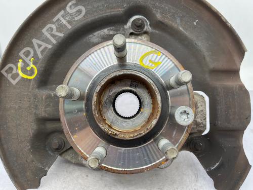Left front steering knuckle VOLVO V40 Hatchback (525) D2 | BP37265157M25 - Image 2