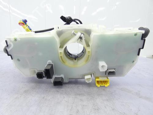 Used Steering column stalk Steering column stalk RENAULT LAGUNA III Grandtour (KT0/1) 2.0 dCi (KT07, KT0J, KT14, KT1A, KT1S) (131 hp) 23698438 23698438