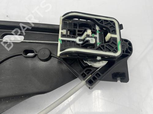 Used Front left window mechanism Front left window mechanism PEUGEOT 2008 II (UD_, US_, UY_, UJ_, UR_, UC_) 1.5 BlueHDI 130 (131 hp) 23681607 23681607