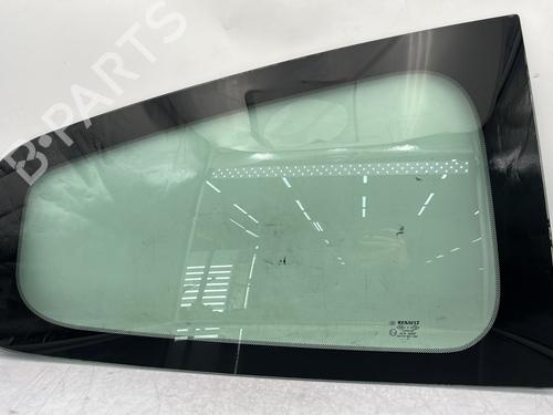 Panel rude bagtil højre RENAULT CLIO III (BR0/1, CR0/1) 1.5 dCi (C/BR0G, C/BR1G) (68 hp) 32673107
