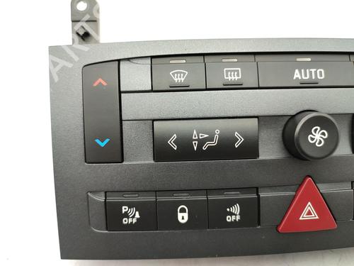 Used Climate control PEUGEOT 407 Coupe (6C_) 2.7 HDi (204 hp) 23719617