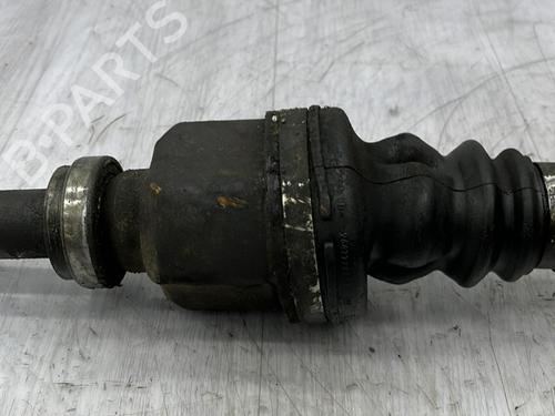 Used Right front driveshaft Right front driveshaft CITROËN C3 Picasso (SH_) 1.6 HDi (90 hp) 23694098 23694098