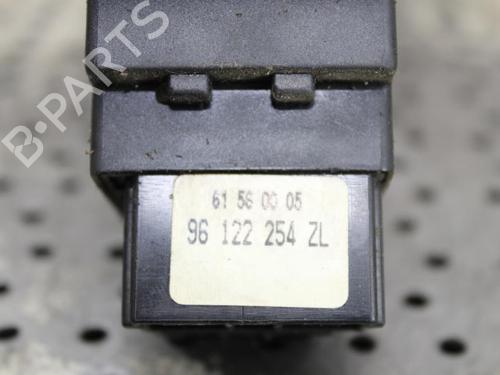Used Headlight switch CITROËN AX (ZA-_) 14 D (50 hp) 23665090