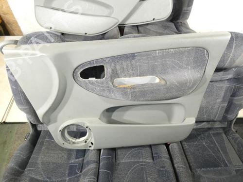 Used Seats set Seats set RENAULT SCÉNIC I MPV (JA0/1_, FA0_) 1.9 dCi (JA05, JA1F) (102 hp) 23697502 23697502
