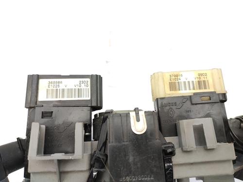 Used Steering column stalk RENAULT SCÉNIC I MPV (JA0/1_, FA0_) 1.9 dCi (JA05, JA1F) (102 hp) 23677328