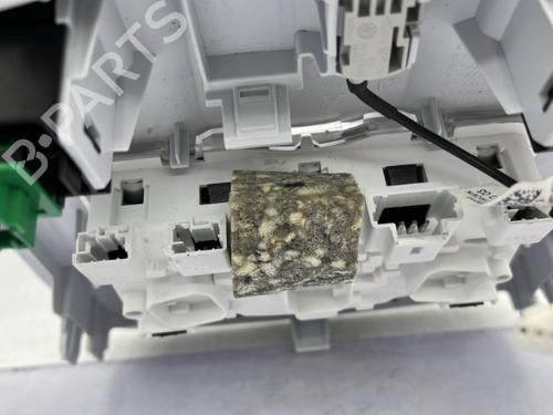 Interior roof light PEUGEOT 308 SW II (LC_, LJ_, LR_, LX_, L4_) 1.5 BlueHDi 130 | BP23754708I8