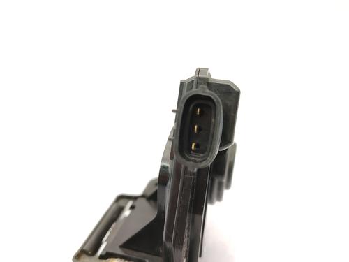 tailgate-lock-toyota-auris-_e15_-2006-2007-2008-2009-2010-2011-2012-2013-23679116 main image