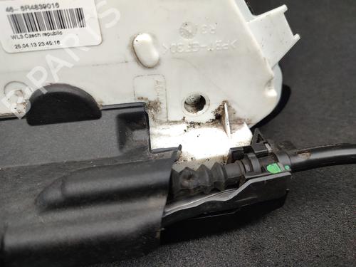 Rear right lock VW POLO V (6R1, 6C1) 1.6 TDI | BP23706808C99 