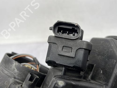 Right headlight RENAULT CLIO II (BB_, CB_) 1.5 dCi (B/CB07) | BP30203802C29 