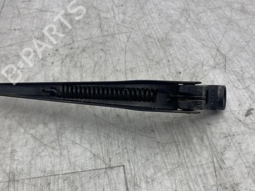 Used Front windshield wiper arm DACIA LOGAN (LS_) 1.4 (LSOA, LSOC, LSOE, LSOG) (75 hp) 23700377