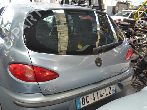 Left front indicator ALFA ROMEO 147 (937_) 1.6 16V T.SPARK ECO (937.AXA1A, 937.BXA1A) | BP23688899C32  - Image 16