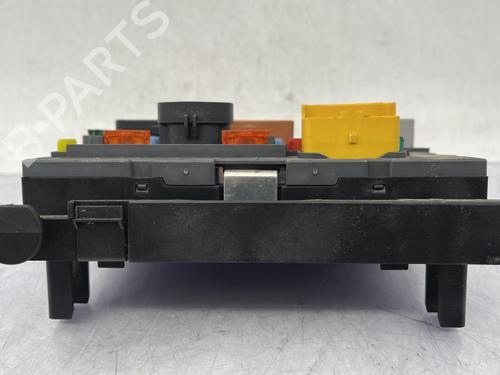 Caixa de fusíveis PEUGEOT PARTNER Tepee 1.6 HDi 75 (16V) | BP30852704E1