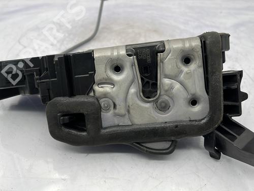 rear-right-lock-mercedes-benz-a-class-w177-2018-31814130 main image
