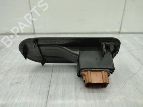 Right front window switch NISSAN INTERSTAR Van (X70) dCi 100 | BP23695840I26 - Image 5