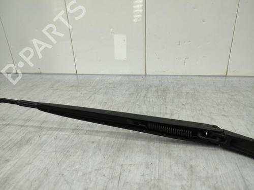 Front windshield wiper arm RENAULT CLIO IV (BH_) 1.5 dCi 90 | BP23722906C143 