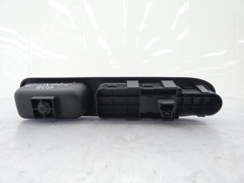 Used Right front window switch Right front window switch PEUGEOT 307 (3A/C) 2.0 HDi 110 (107 hp) 23699252 23699252