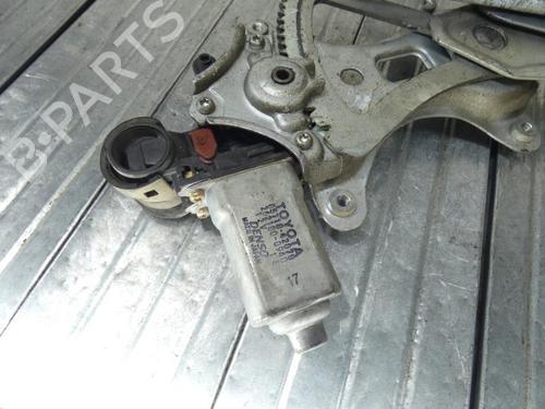 Used Front right window mechanism Front right window mechanism TOYOTA RAV 4 II (_A2_) 2.0 D 4WD (CLA20_, CLA21_, CLA20R, CLA21R) (116 hp) 23671451 23671451