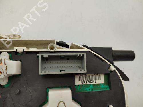 Instrument cluster RENAULT LAGUNA II (BG0/1_) 1.9 dCi (BG08, BG0G) | BP23664272C47 