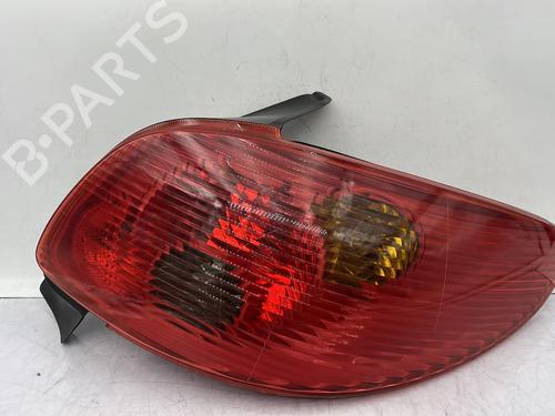 Used Right taillight PEUGEOT 206 Hatchback (2A/C) 1.4 i (75 hp) 23683328