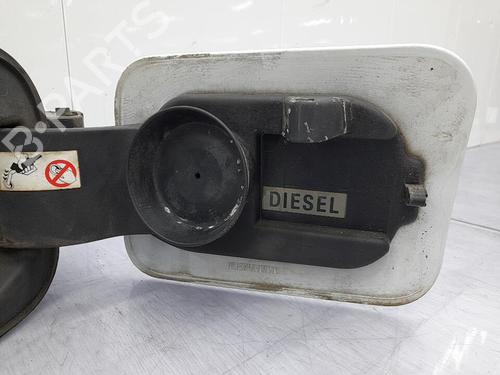 Klapa wlewu paliwa RENAULT MEGANE II (BM0/1_, CM0/1_) 1.9 dCi (BM0G, CM0G) | BP23708087C131 