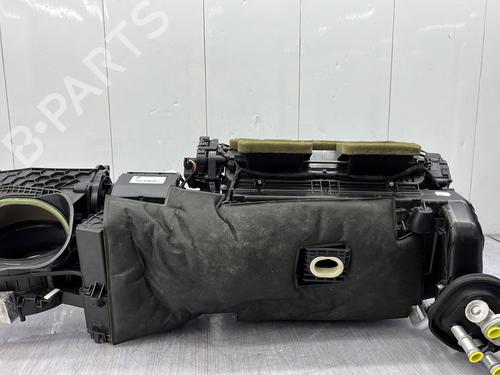 Used Heater matrix box BMW 1 (F21) 118 d (143 hp) 23750930