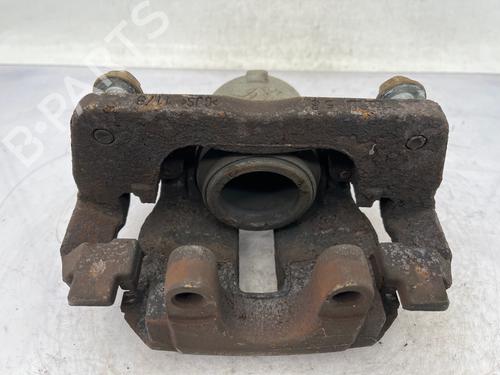 Used Left front brake caliper Left front brake caliper PEUGEOT 5008 II (MC_, MJ_, MR_, M4_) 2.0 BlueHDi 150 (MJAHXW, MJAHXH, MJAHXN, MJAHXV, MJAHXG) (150 hp) 36819268 36819268