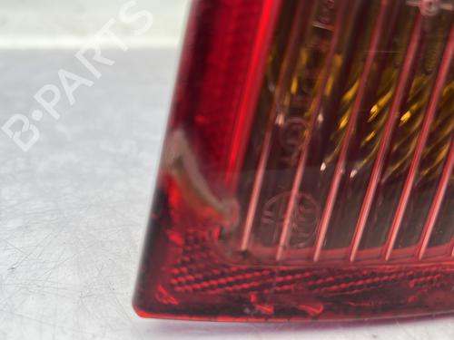 Used Right taillight Right taillight ALFA ROMEO 147 (937_) 1.9 JTDM 8V (937.AXD1A, 937.AXU1A, 937.BXU1A) (120 hp) 33569497 33569497