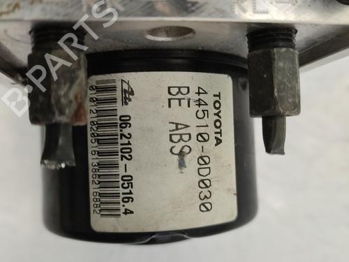abs-pump-toyota-yaris-_p9_-2005-2006-2007-2008-2009-2010-2011-2012-2013-2014-23683643 main image