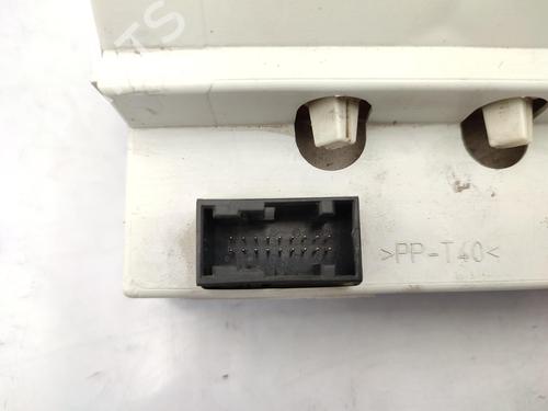Used Display monitor PEUGEOT 206 Hatchback (2A/C) 1.4 HDi eco 70 (68 hp) 23679667