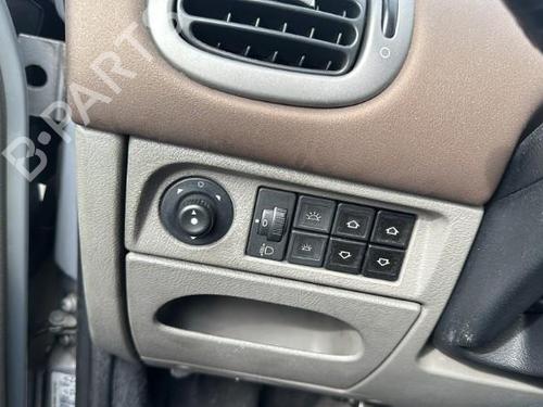 Front right quarter glass CITROËN XSARA PICASSO (N68) 2.0 HDi | BP23680923C112 