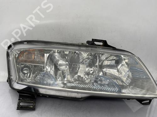 Used Right headlight FIAT STILO (192_) 1.9 JTD (192_XF1A) (80 hp) 30144280