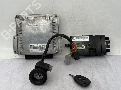 Used Electronic module RENAULT TRAFIC II Van (FL) 1.9 dCi 80 (FL0B) (82 hp) 32125303
