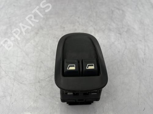 Used Left front window switch Left front window switch PEUGEOT 306 Hatchback (7A, 7C, N3, N5) 1.9 D (69 hp) 31117541 31117541